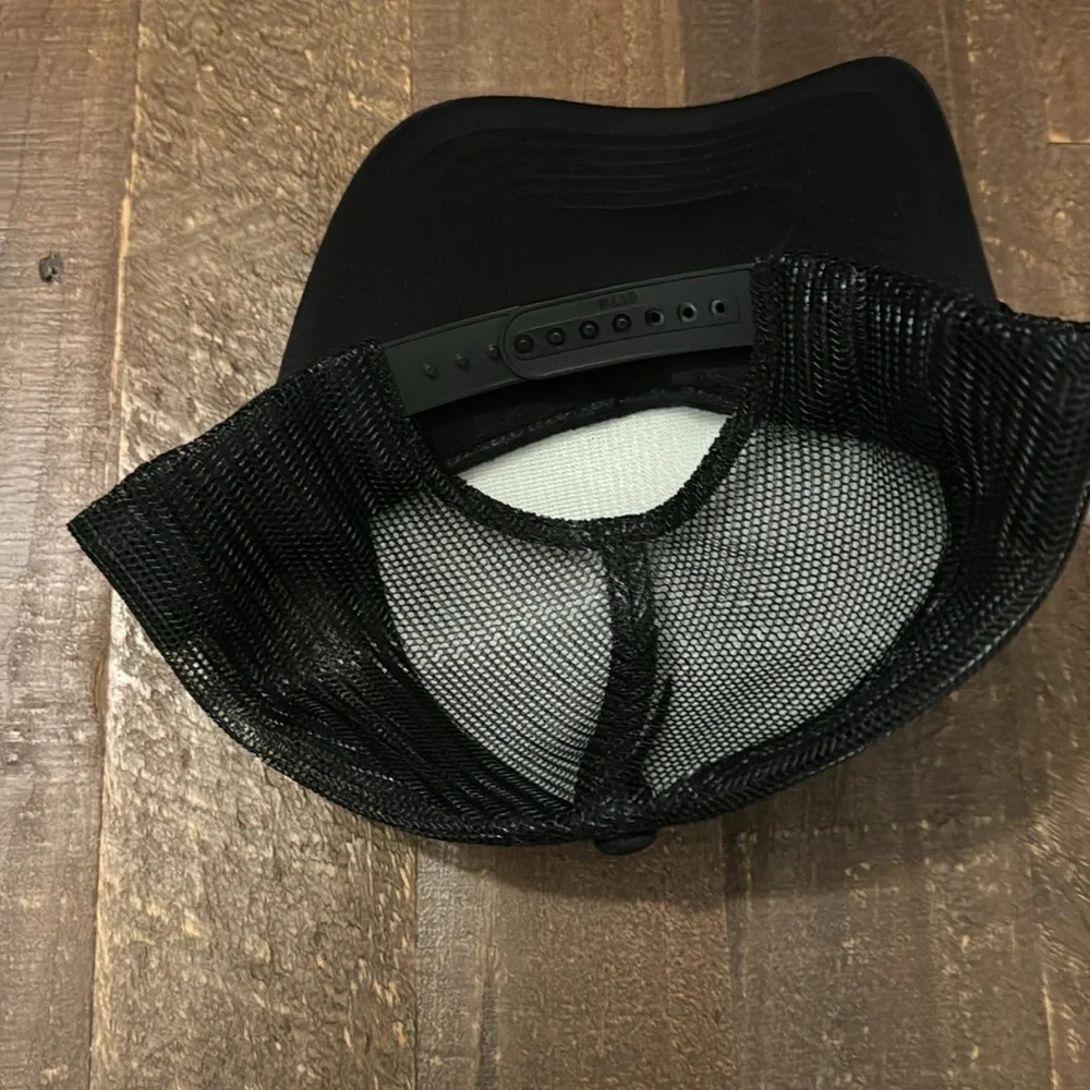 Bless Your Heart‎ Trucker cap